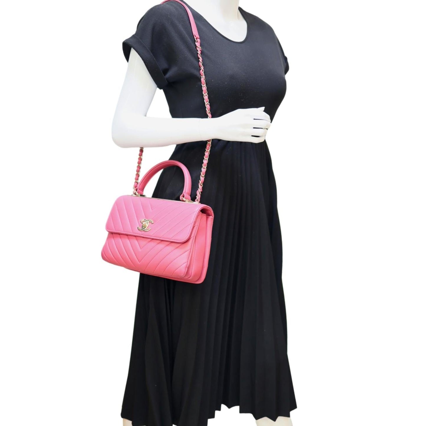 Chanel Trendy CC Chevron Top Handle Pink Small Leather Shoulder Bag