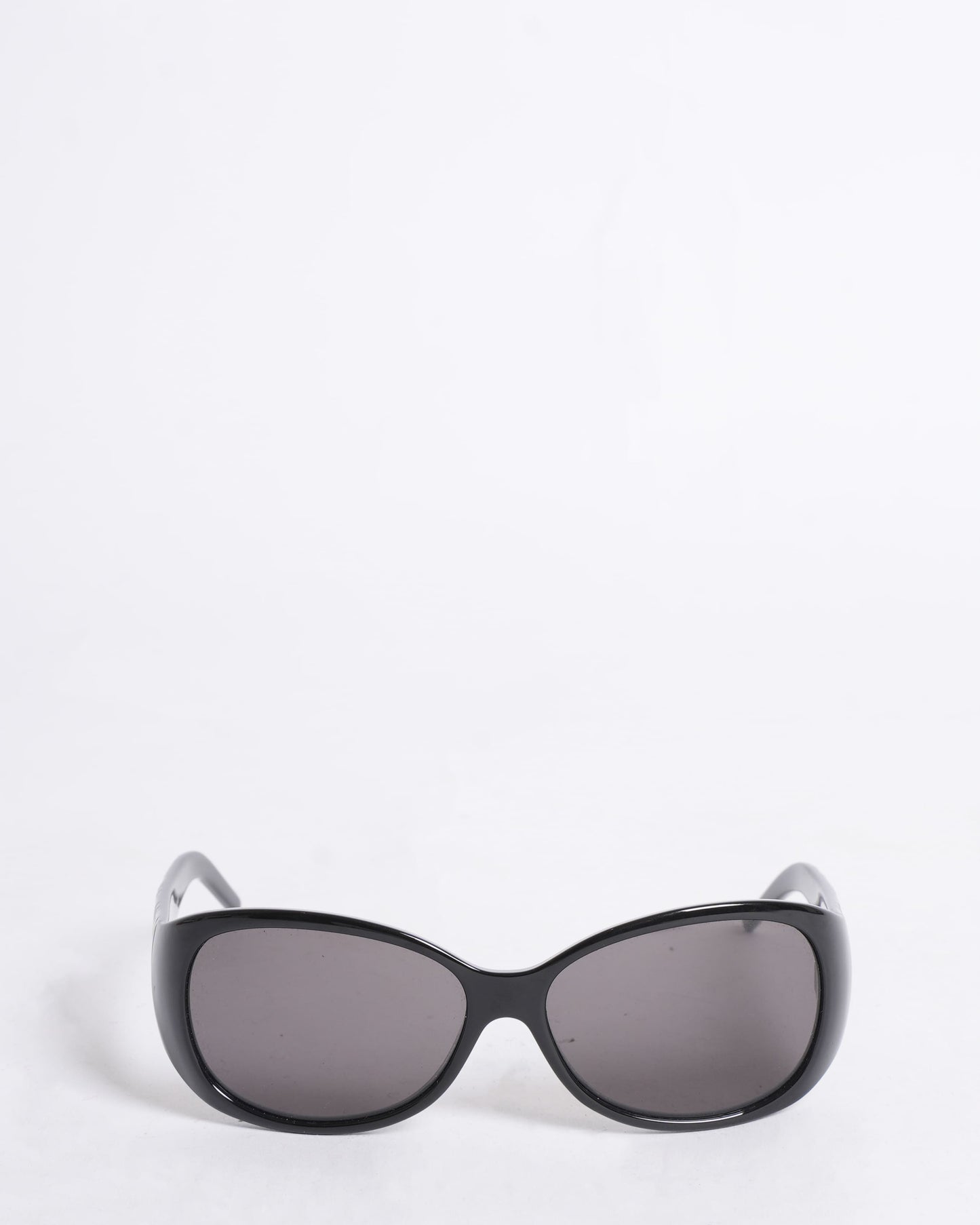 Fendi Handbag Sunglasses in Black