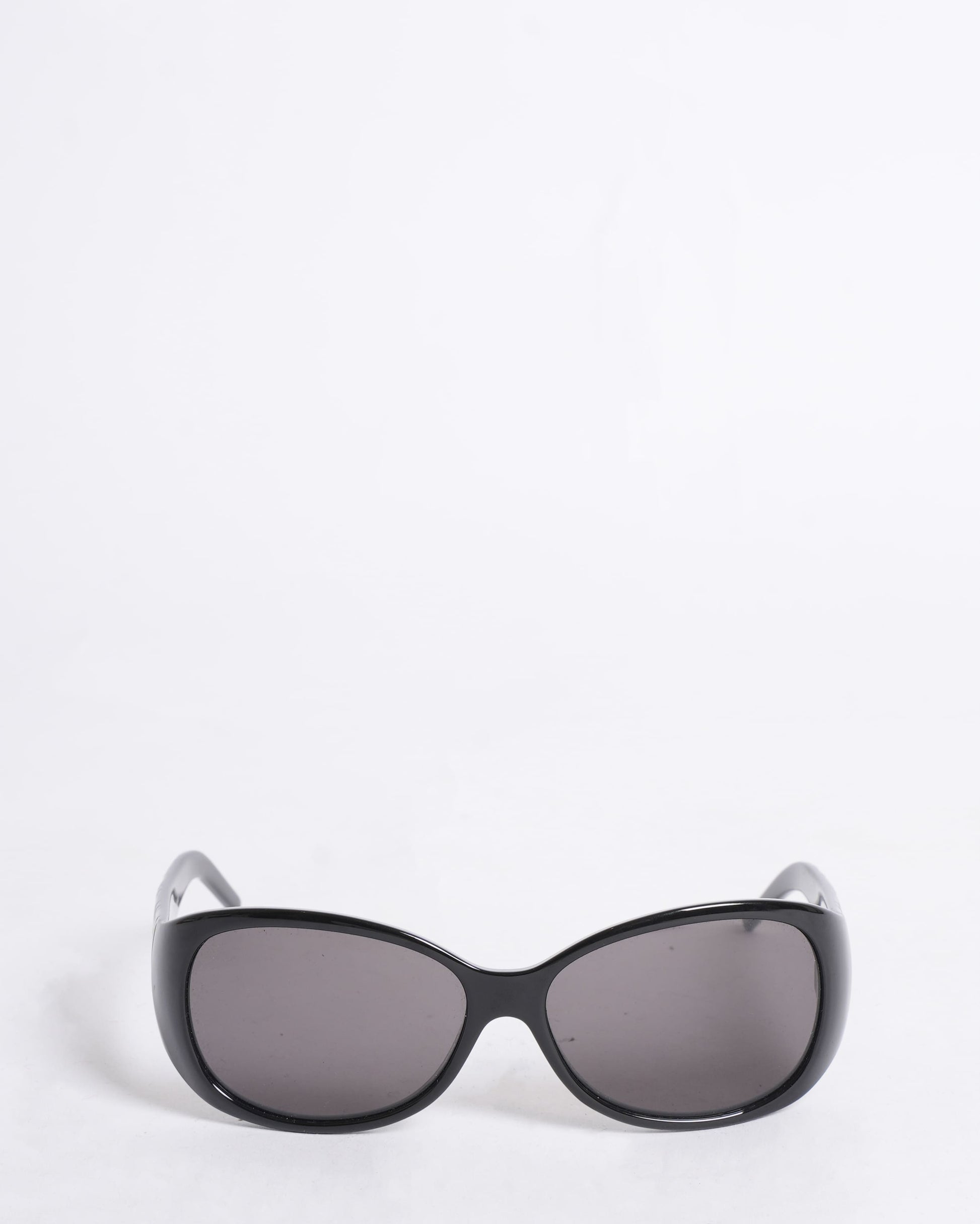 Fendi Handbag Sunglasses in Black