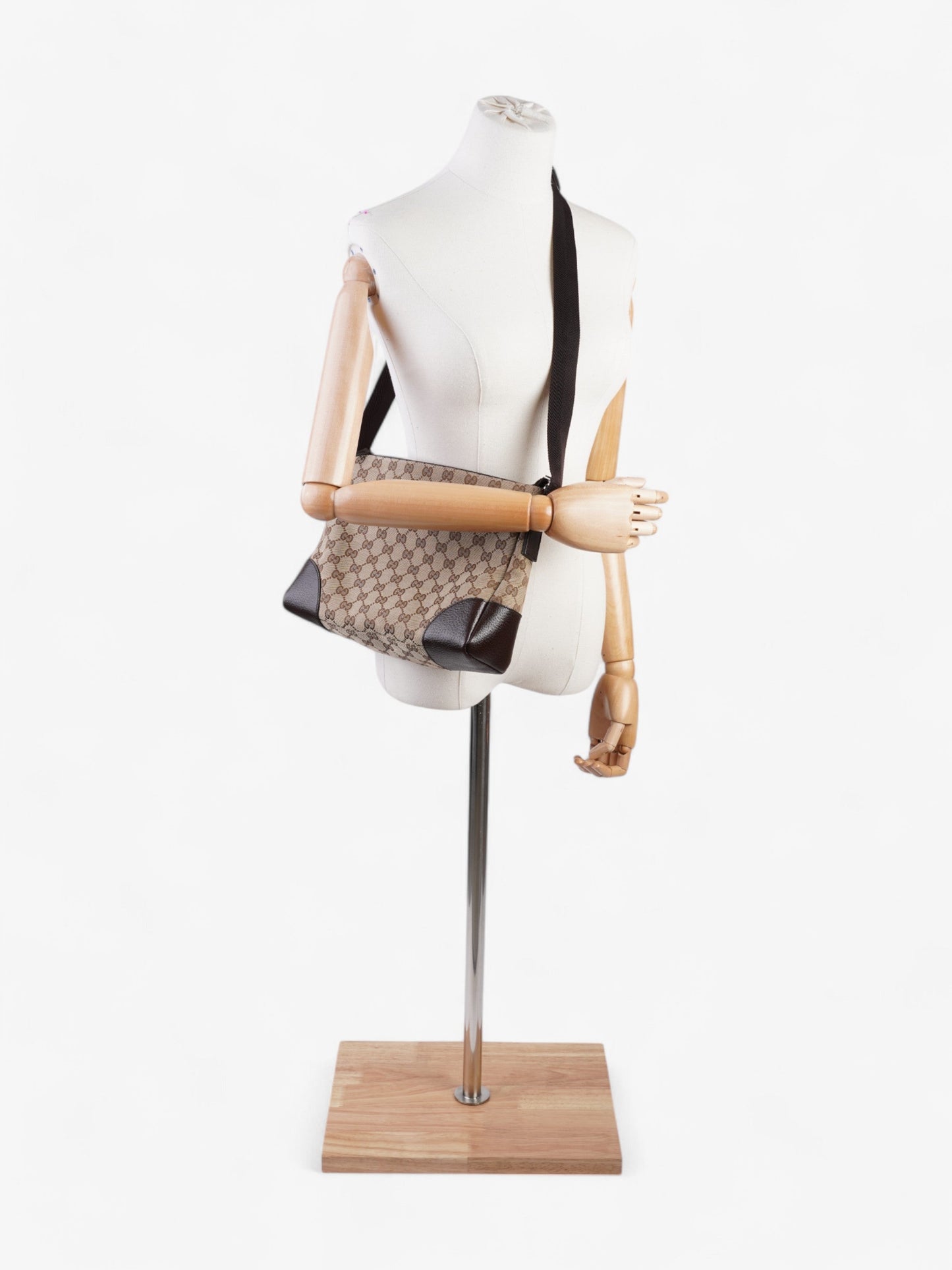 Gucci Messenger Canvas Brown Shoulder Bag