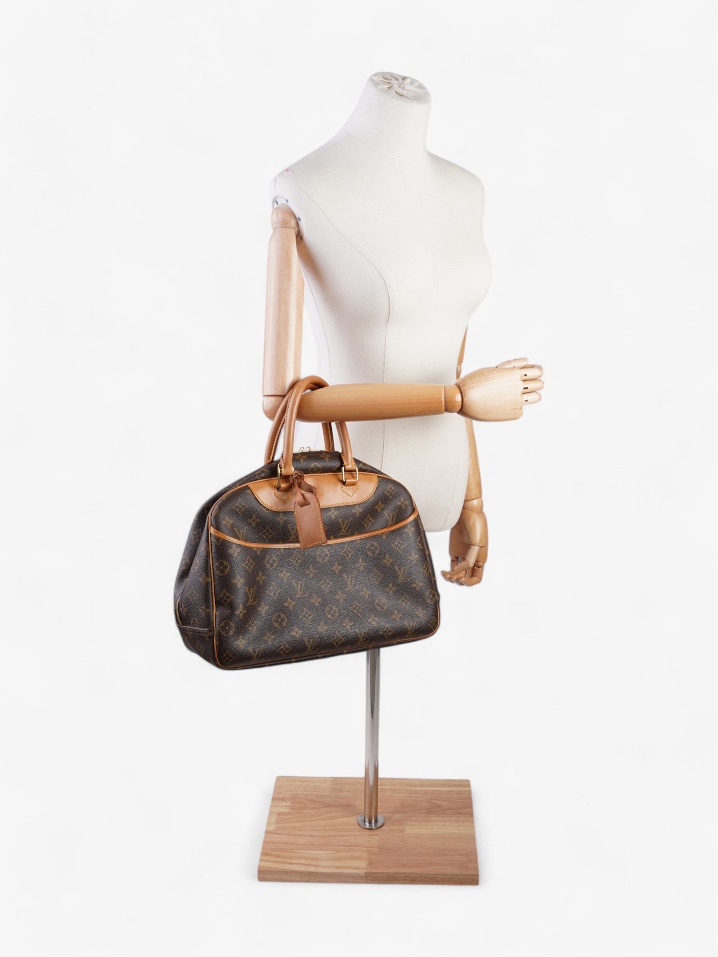 Louis Vuitton Deauville Coated Monogram Canvas Coated Canvas Apparel Canvas 8