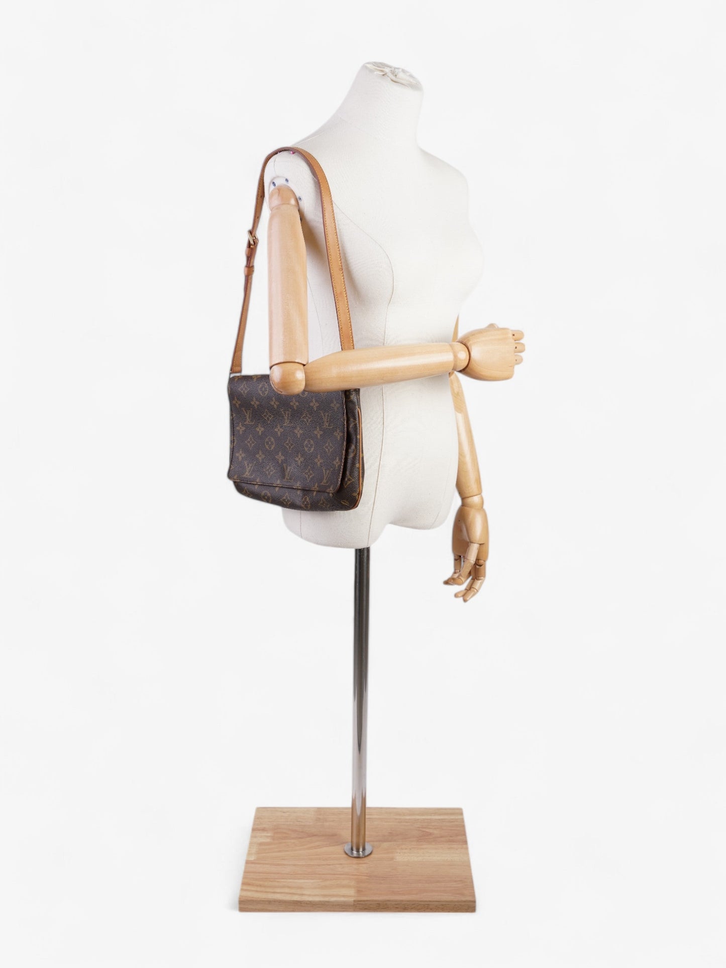 Louis Vuitton M tte Tango Coated Monogram Canvas Coated Canvas Apparel Canvas 12