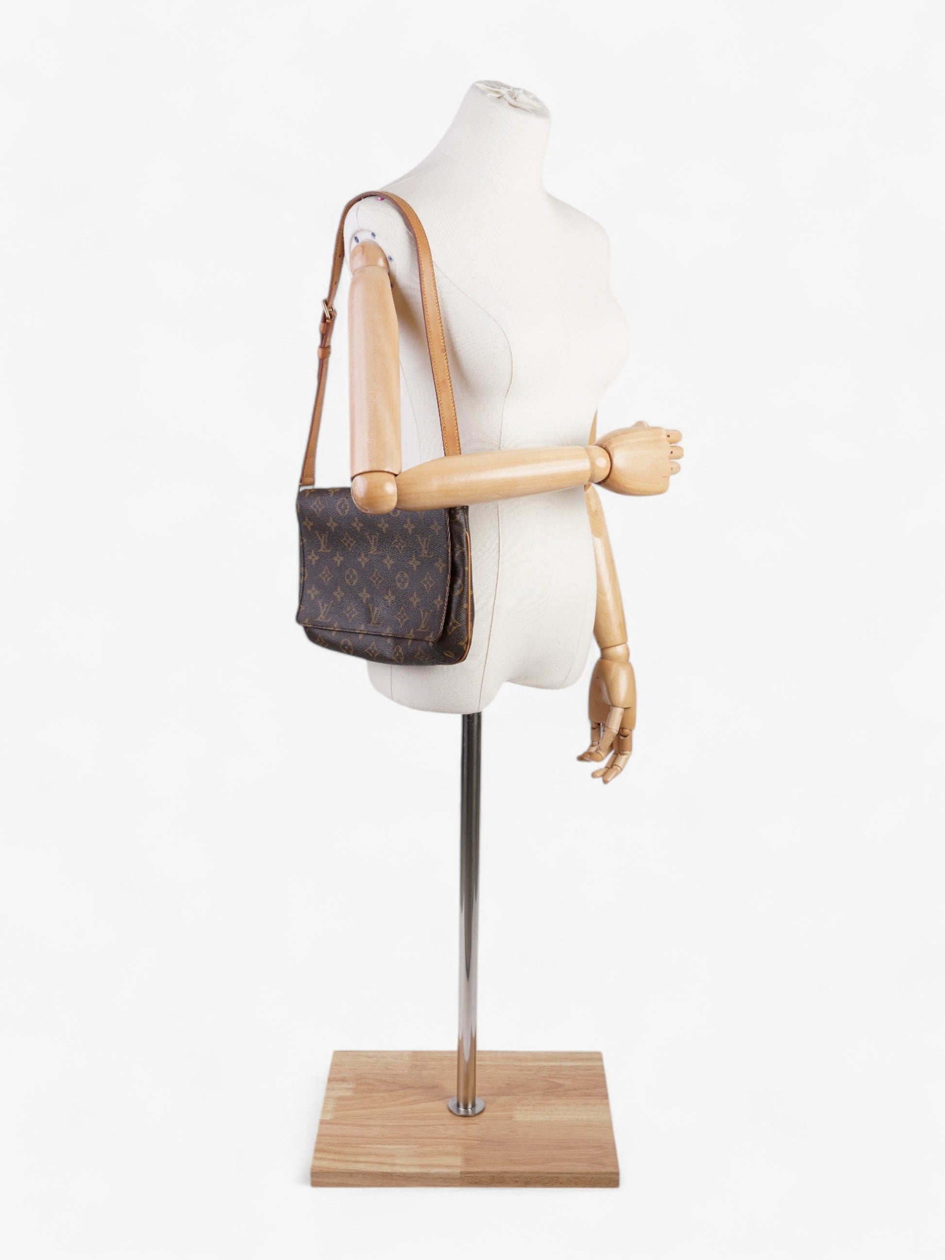 Louis Vuitton M tte Tango Coated Monogram Canvas Coated Canvas Apparel Canvas 12