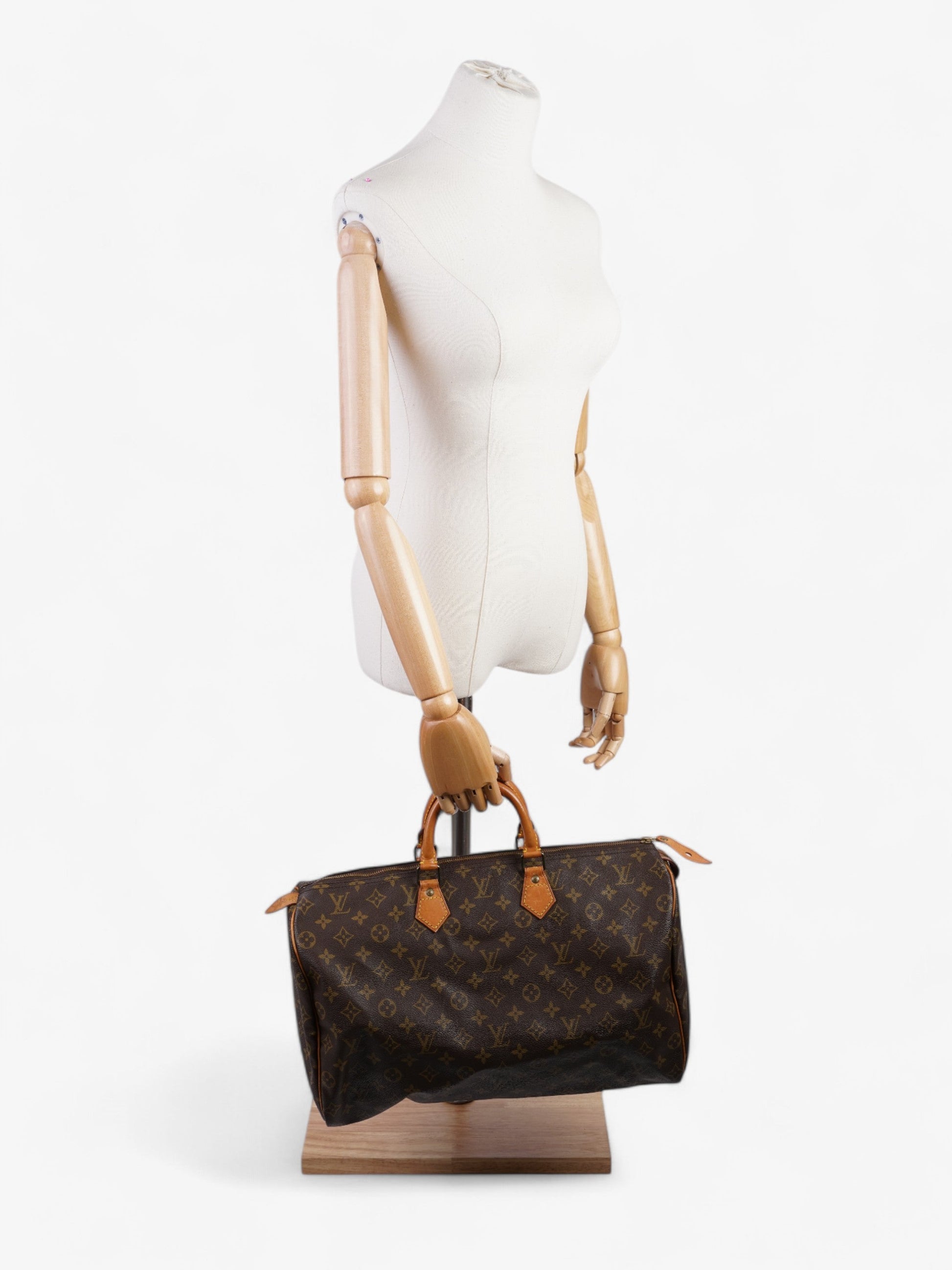Louis Vuitton Speedy Bandouliere 40 Coated 40 Monogram Brown Canvas Coated Canvas Apparel