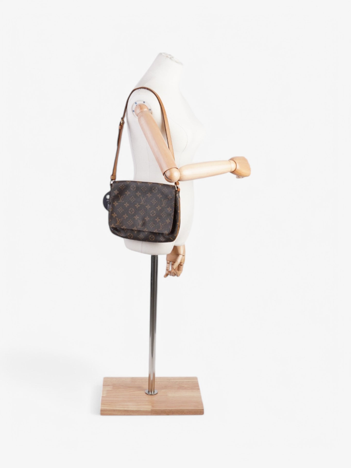 Louis Vuitton M tte Tango Coated Monogram Canvas Coated Canvas Apparel Canvas 13