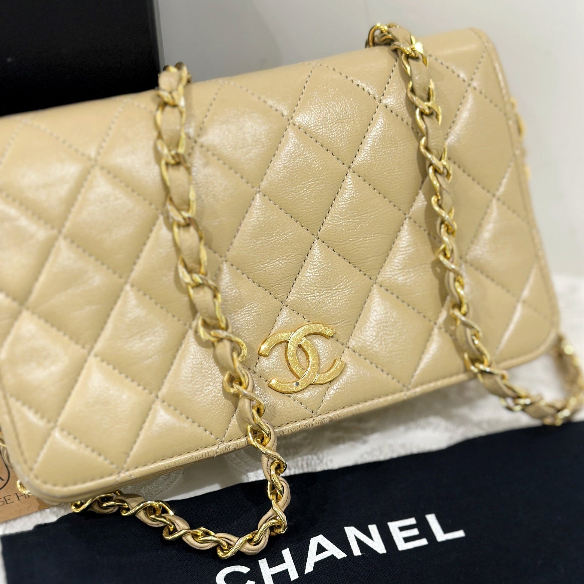 Chanel   mini flap bag