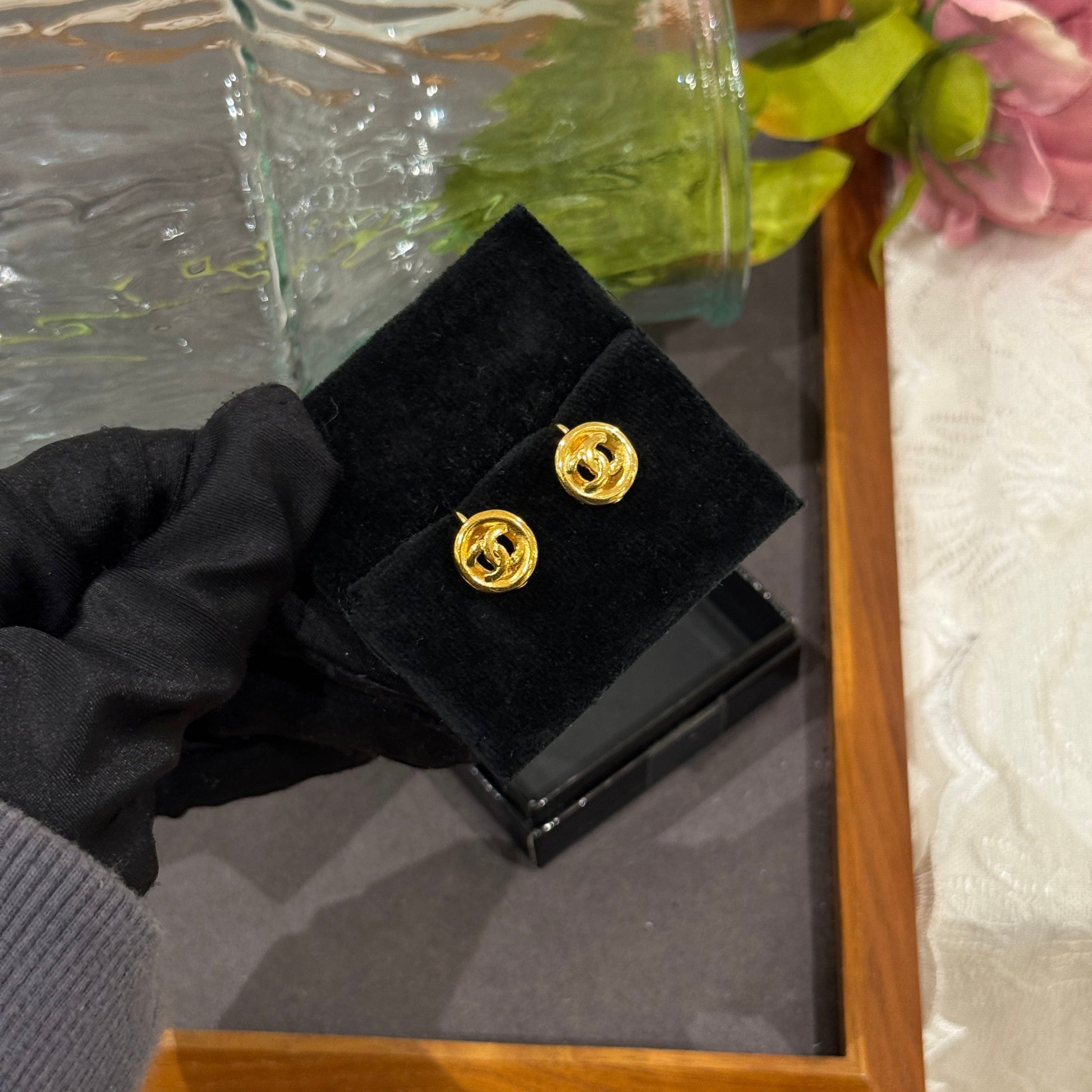 Chanel   Ear clip