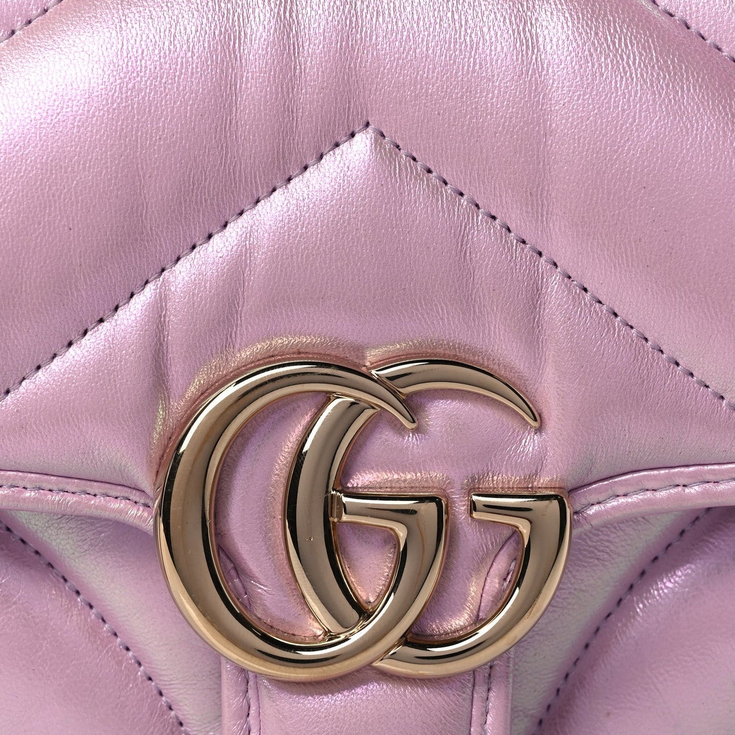 Gucci Iridescent Nappa Chevron Matelasse Mini GG Marmont Shoulder Bag Iridescent Escape Pink