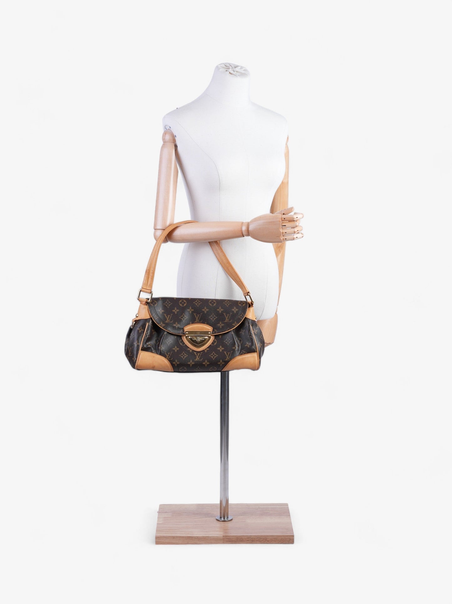 Louis Vuitton Beverly Coated MM Monogram Canvas Coated Canvas Apparel Canvas Mm