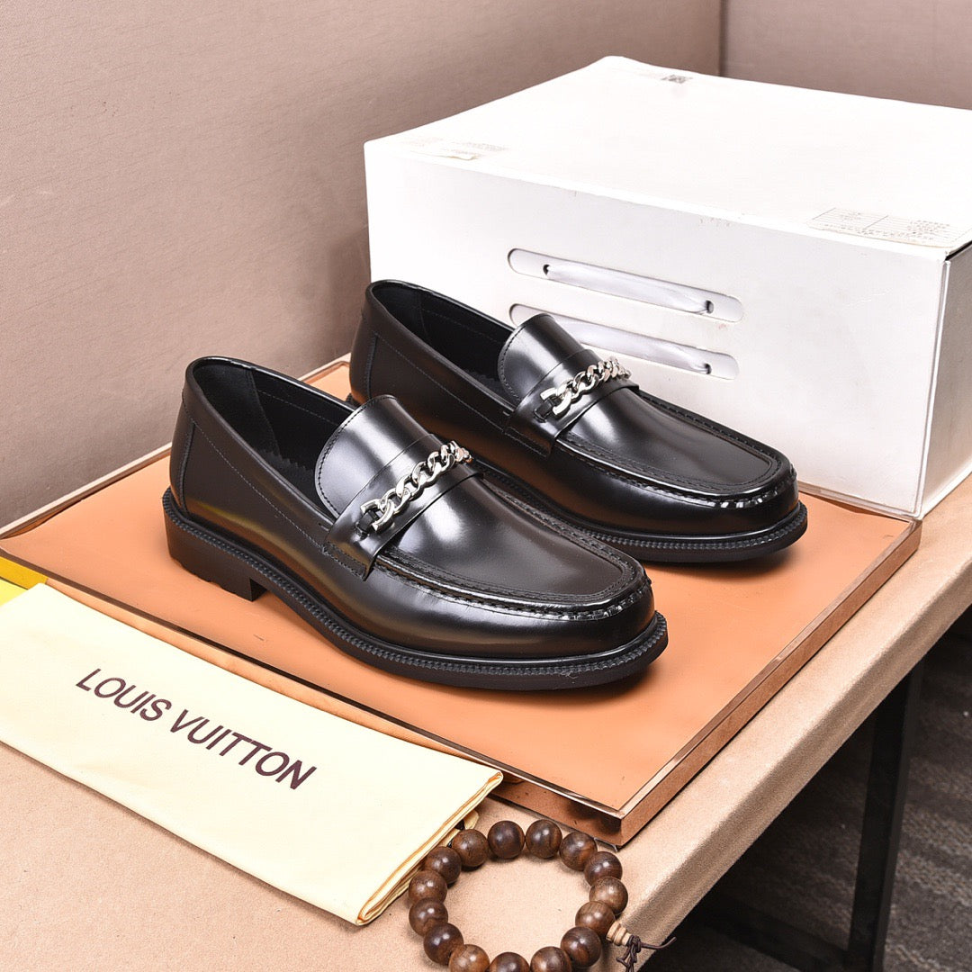 Louis Vuitton Mocassin shoes