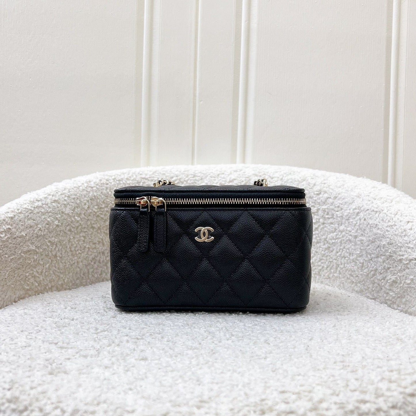 Chanel Classic Small Vanity in Black Caviar and Lghw (AP1341) Handbag