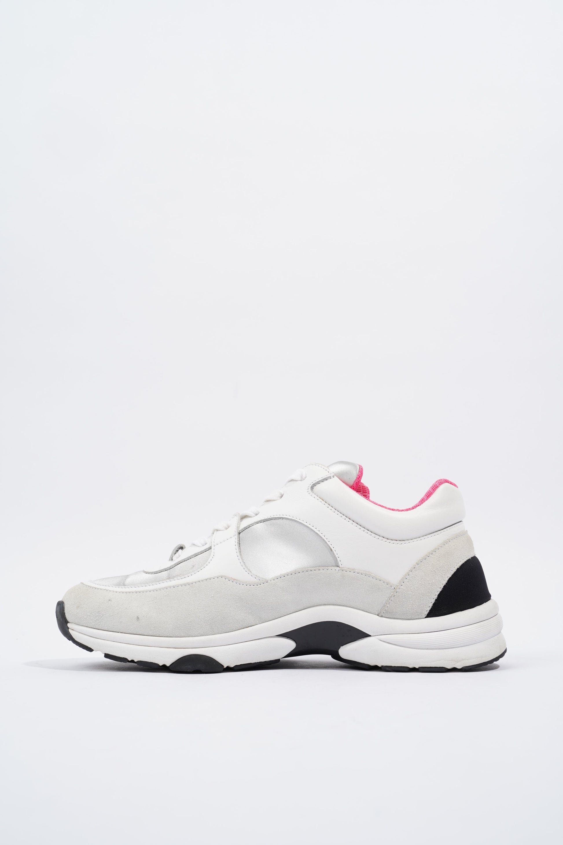 Chanel CC Logo Sneaker White   Silver   Black Suede EU 38.5 UK 5.5