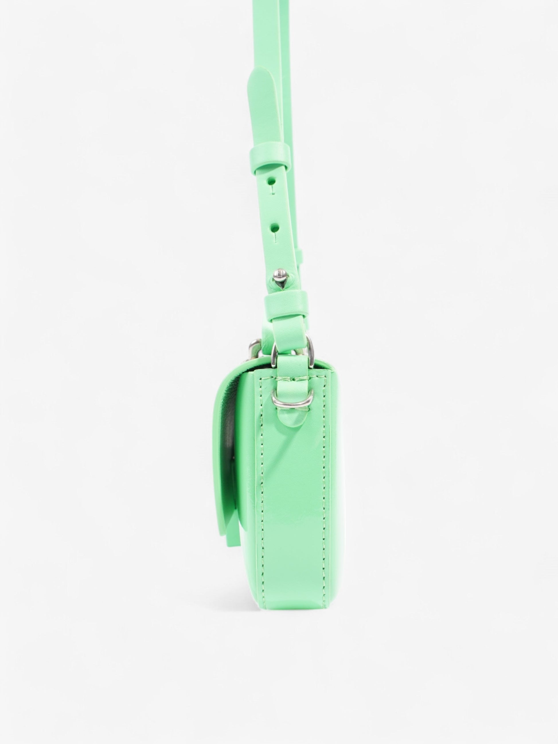 Fendi Phone Baguette Edamame Calfskin Crossbody Bag Leather Shoulder Bag