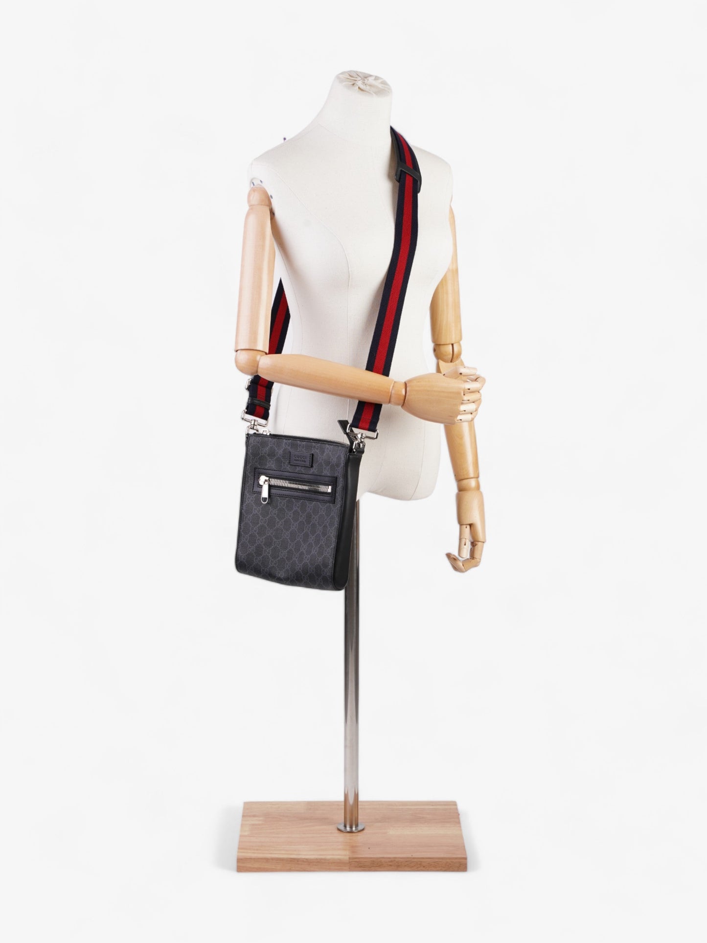 Gucci Messenger Coated Canvas Black Travel Bag