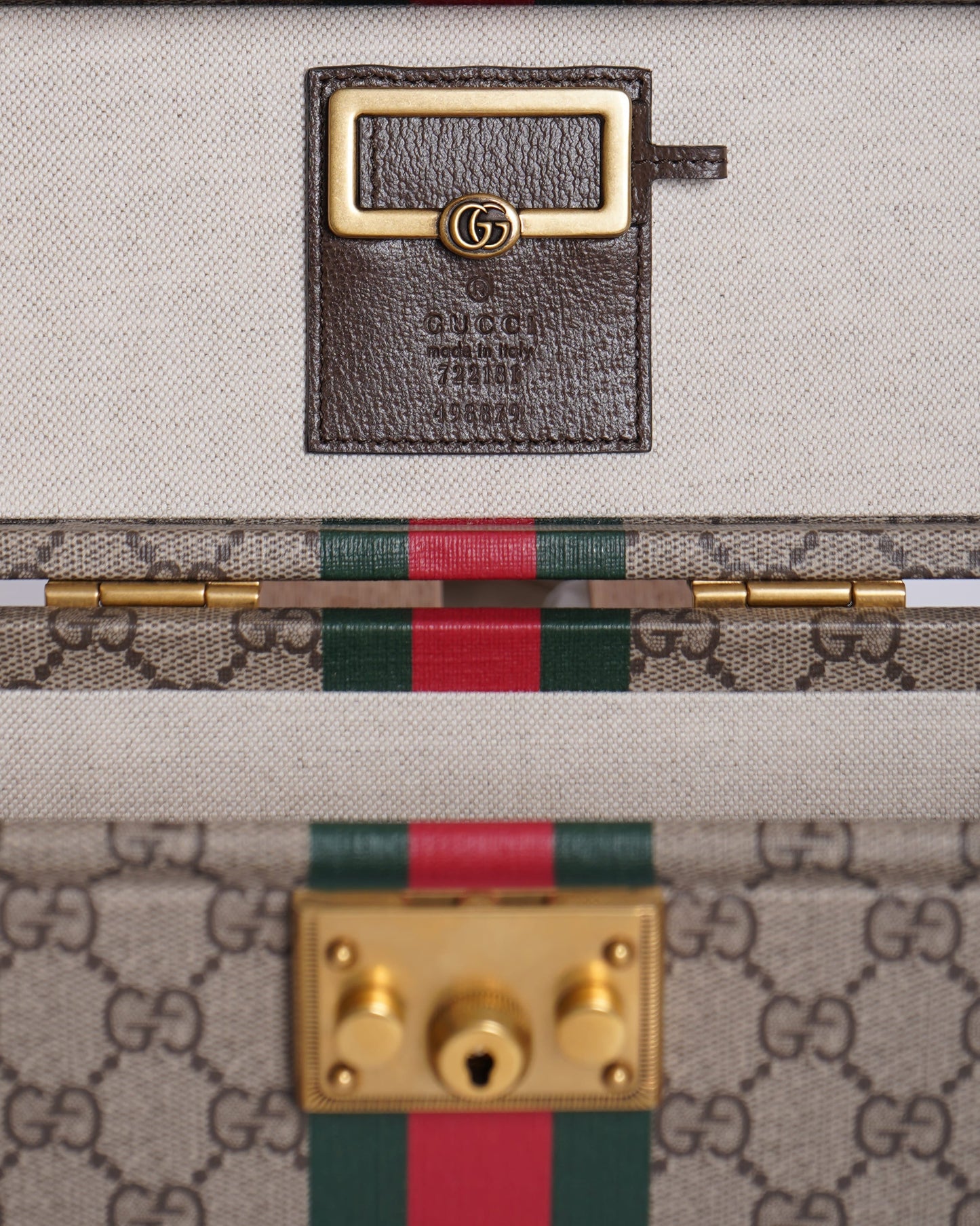 Gucci Savoy Brown GG Supreme Canvas Beauty Case