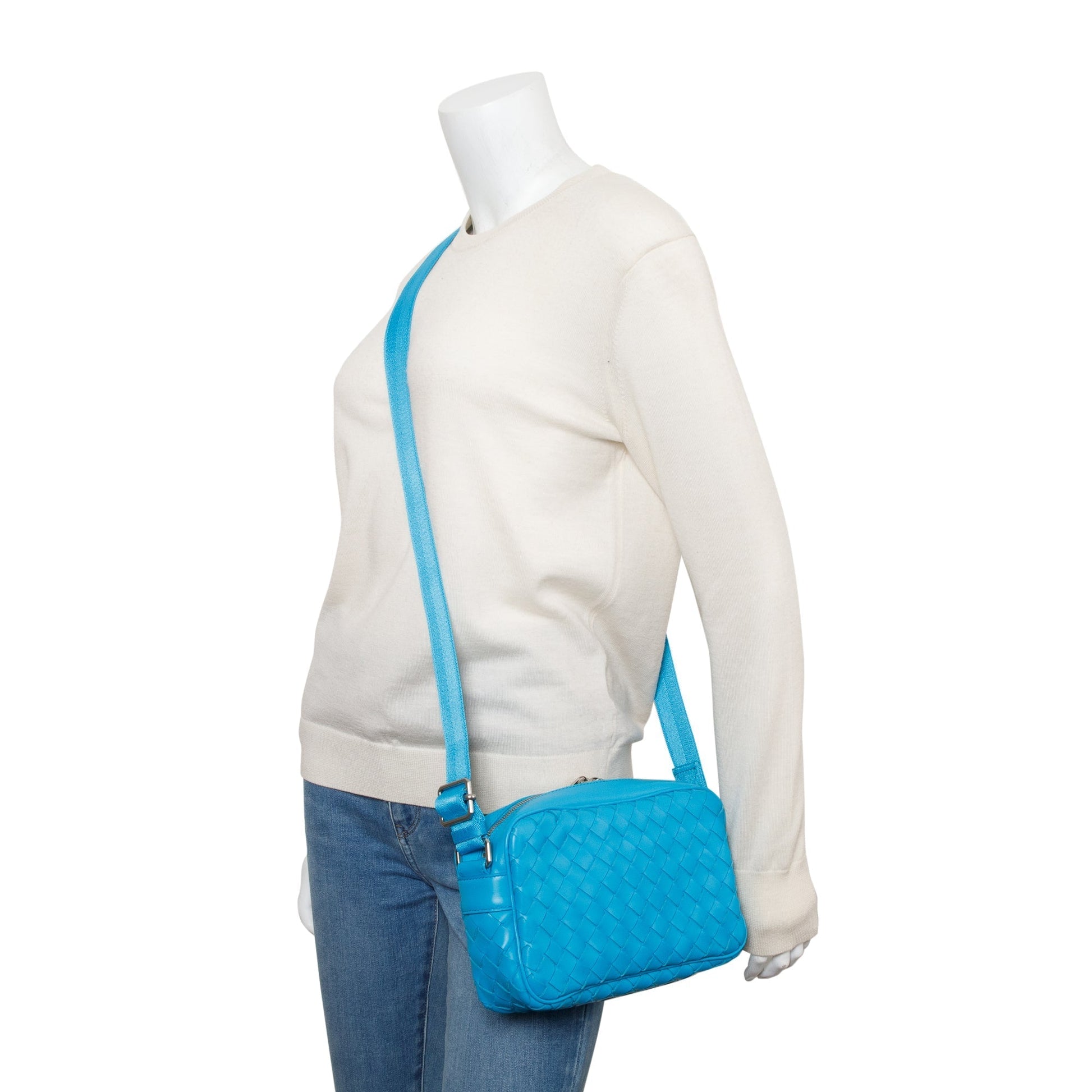 Bottega Veneta Intrecciato Camera Bag Leather Blue Travel Bag