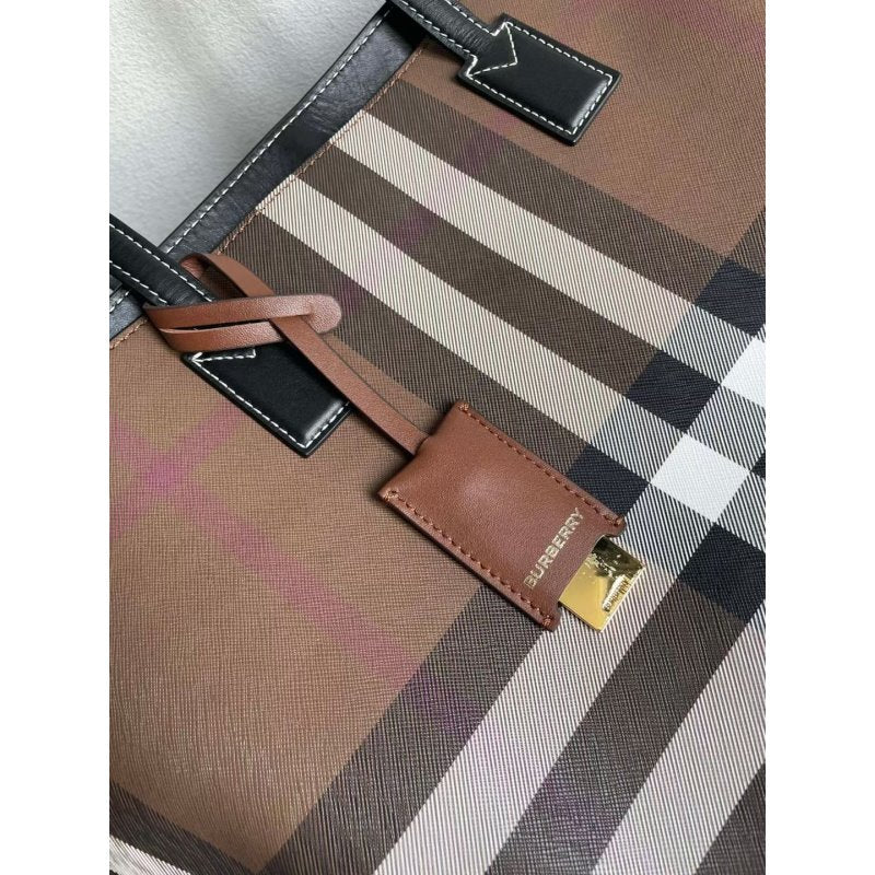 Burberry Book Tote Bag Tote Bag Bbr00250
