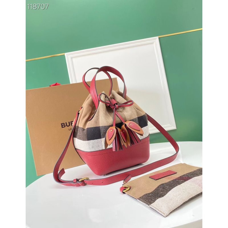 Burberry Burberry Bucket Bag Bbr00276