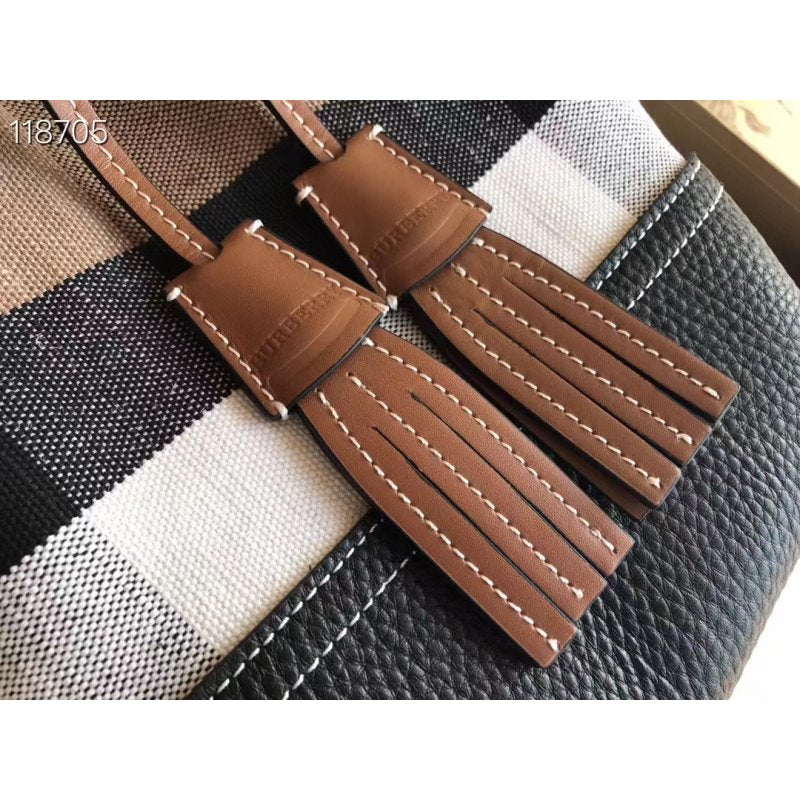 Burberry Burberry Bucket Bag Bbr00277