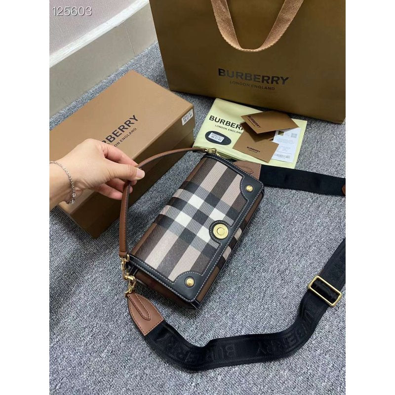 Burberry Classic Bag Travel Bag