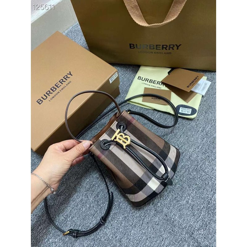 Burberry Burberry Mini Bucket Bag Bgmp0574