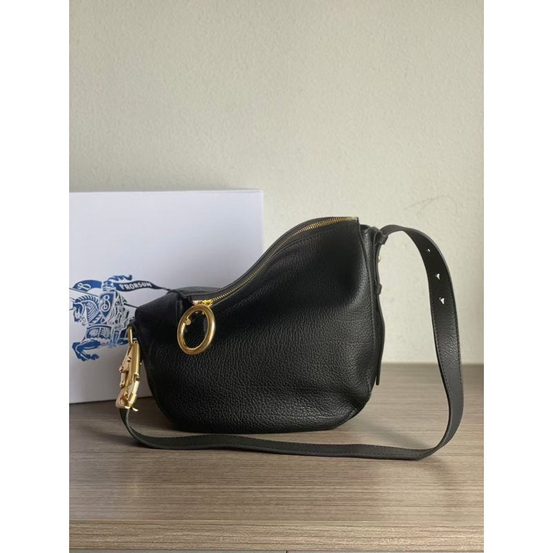 Burberry Knight Bag Travel Bag Knight Bag Bg0525013