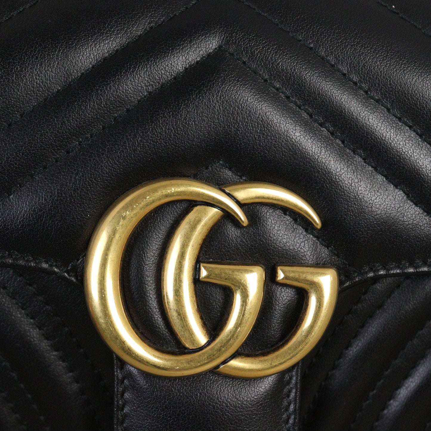 Gucci GG Marmont Matelasse Small Shoulder Bag