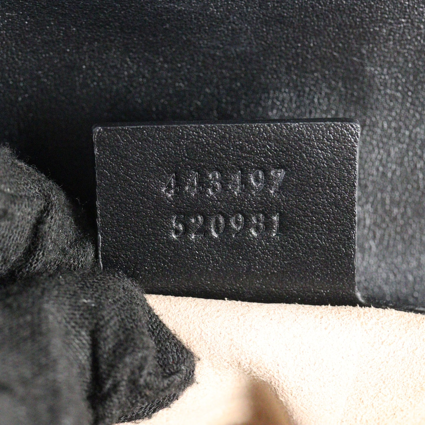 Gucci GG Marmont Matelasse Medium Shoulder Bag
