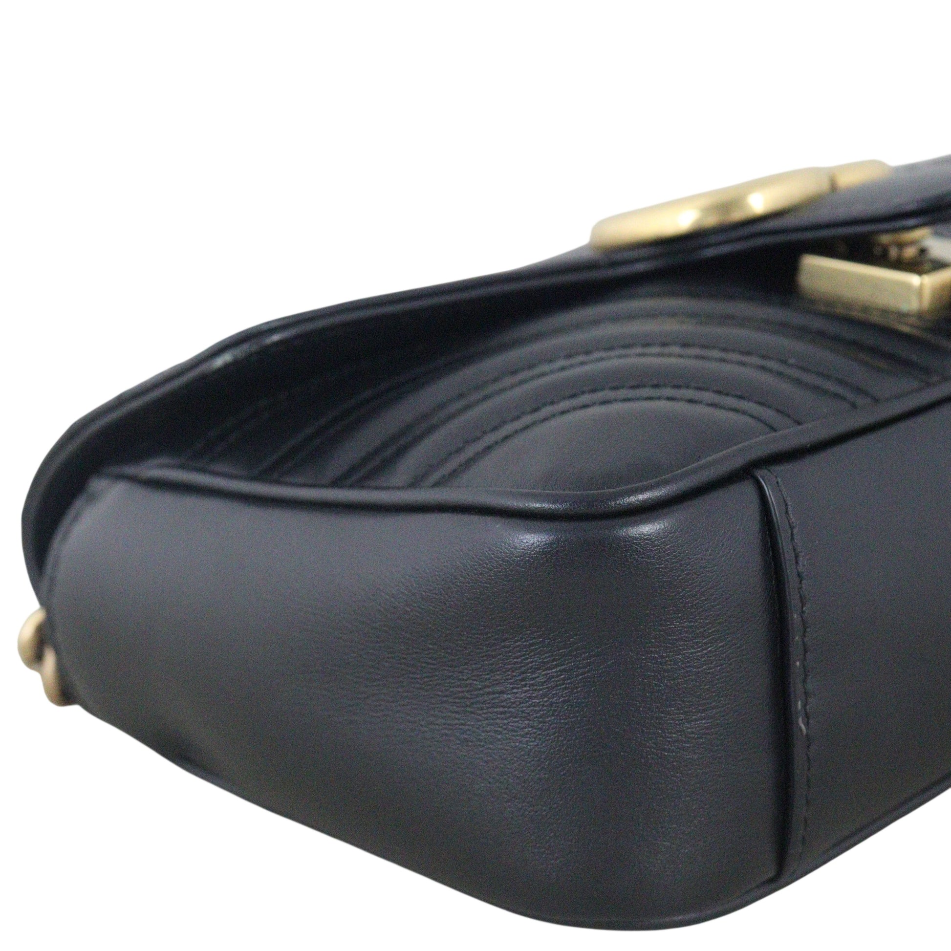 Gucci GG Marmont Matelasse Small Shoulder Bag