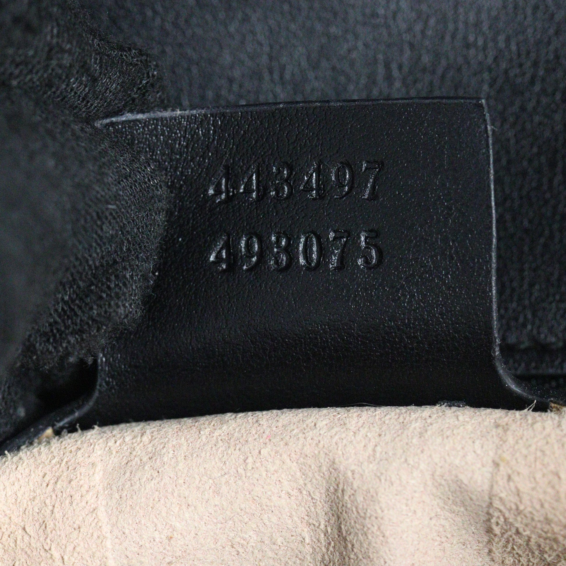 Gucci GG Marmont Matelasse Medium Shoulder Bag