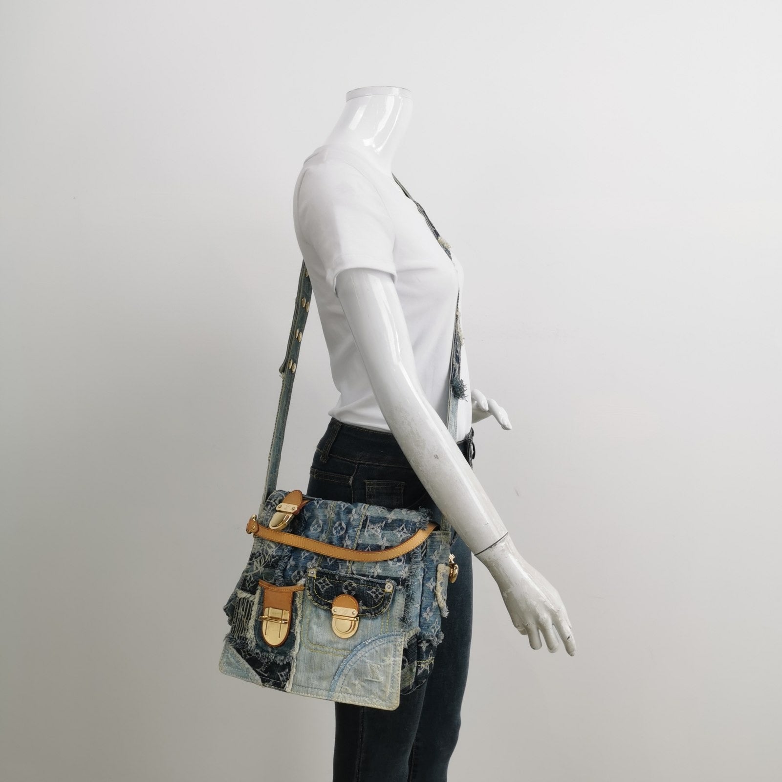 Louis Vuitton Postie Patchwork Denim Messenger Monogram Blue Crossbody Bag