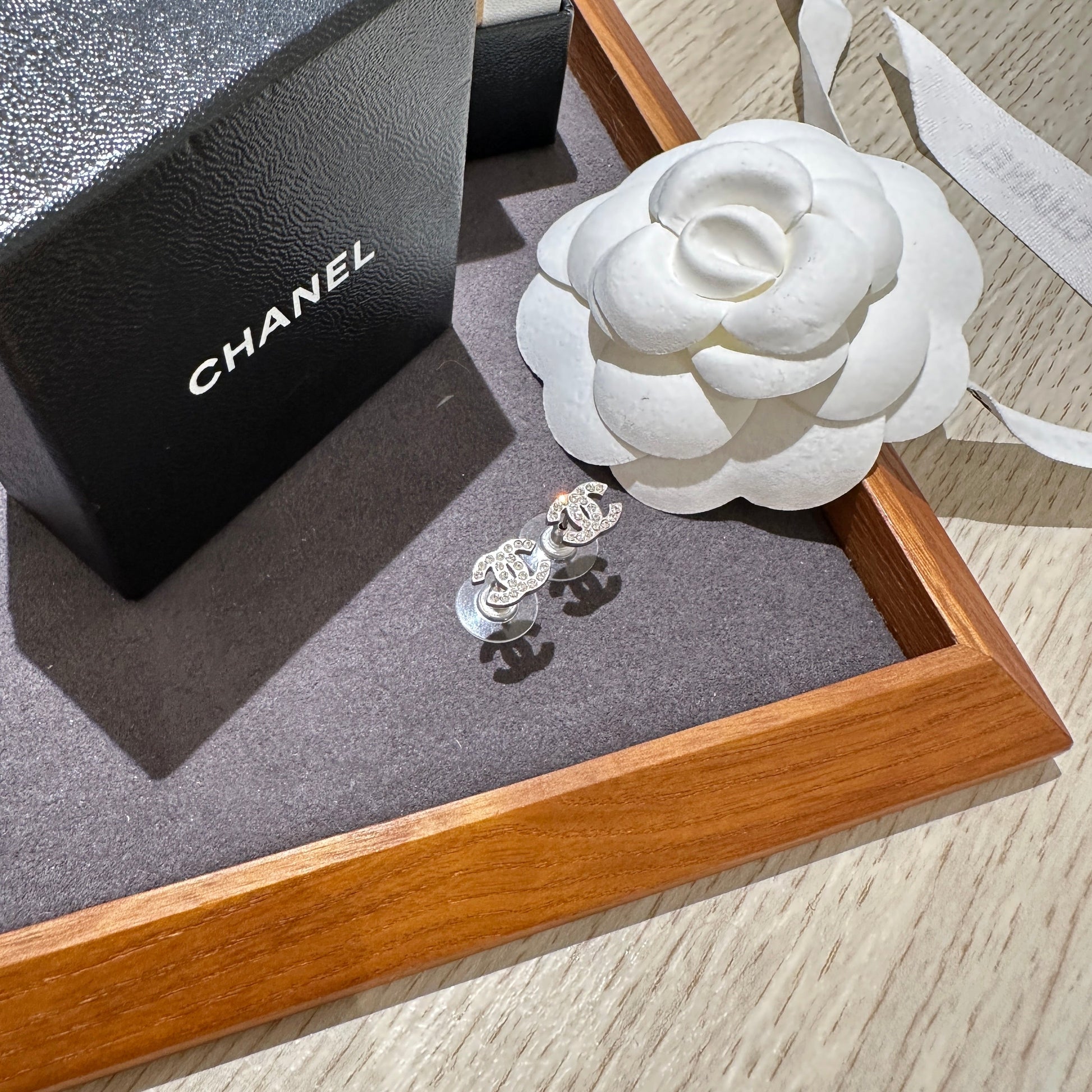 Chanel   earrings