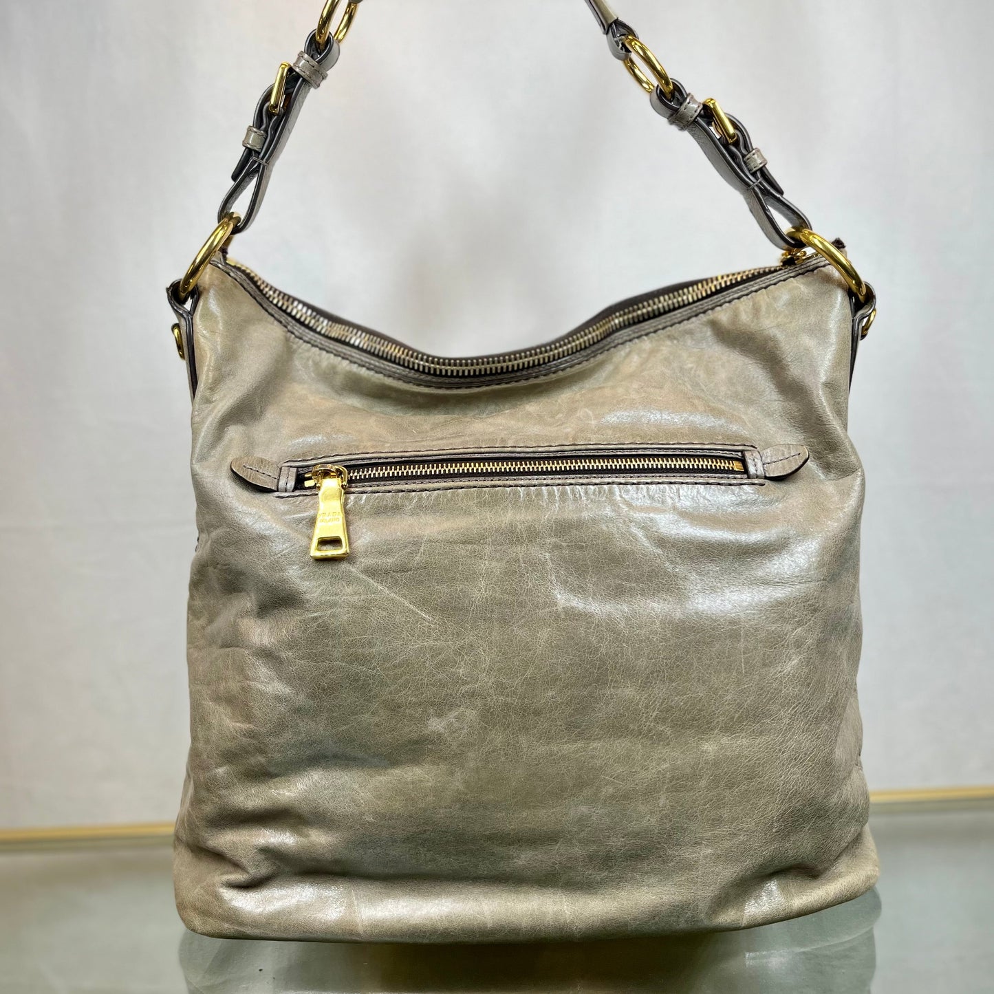 Prada Fumo Shine Hobo Bags Vitello Shoulder Bag