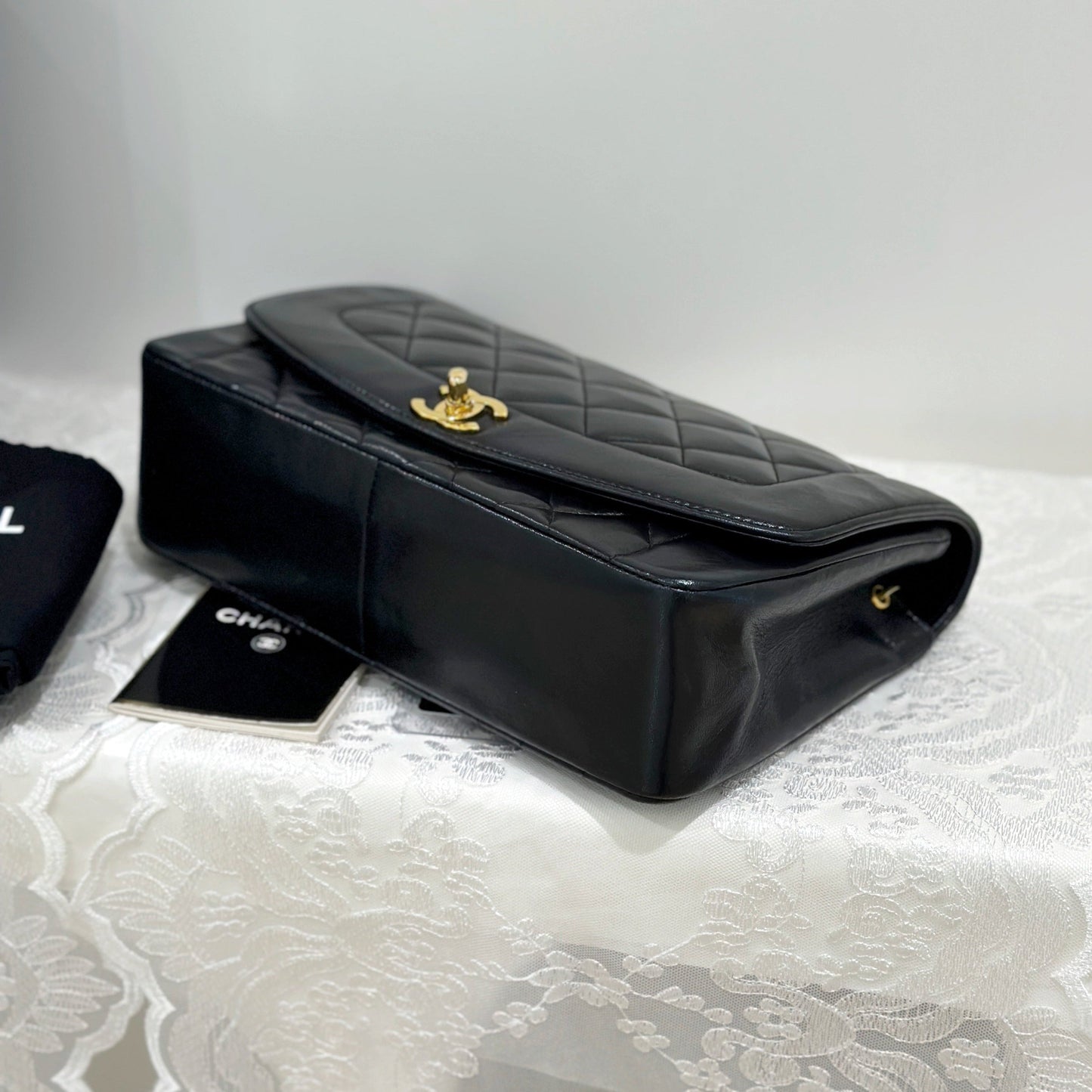 Chanel   diana 25cm