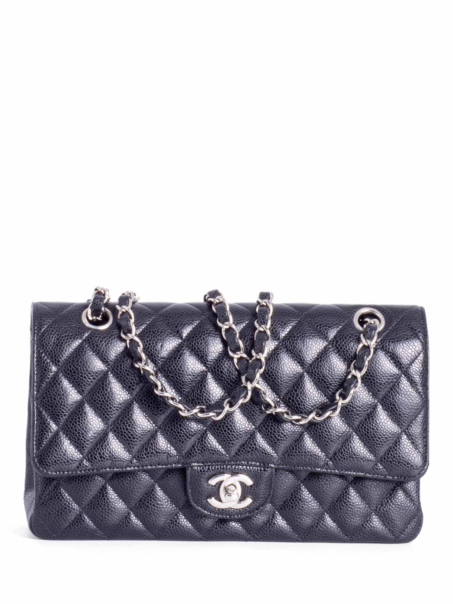 Chanel . Caviar Quilted Medium Double Flap Black