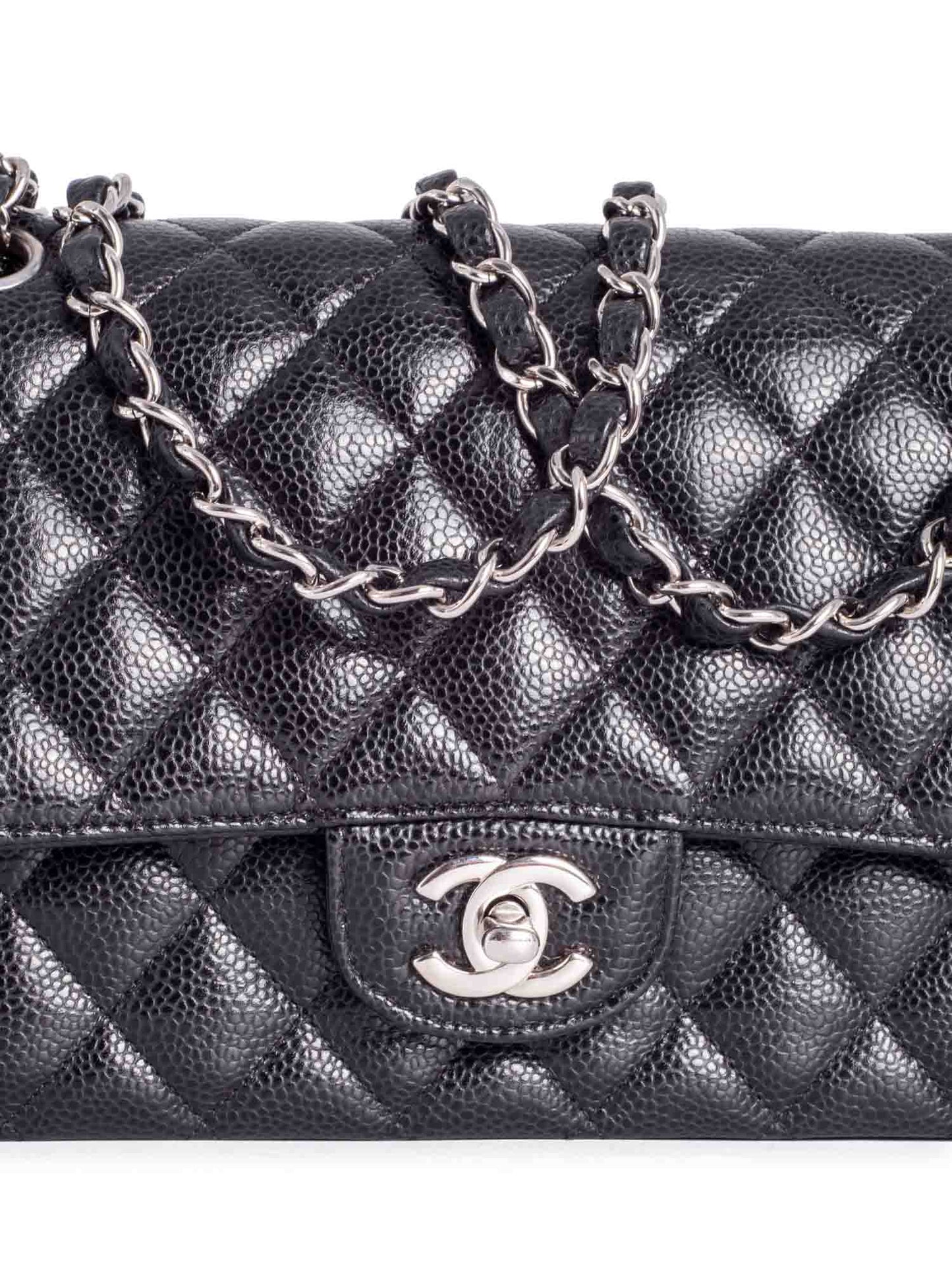 Chanel . Caviar Quilted Medium Double Flap Black
