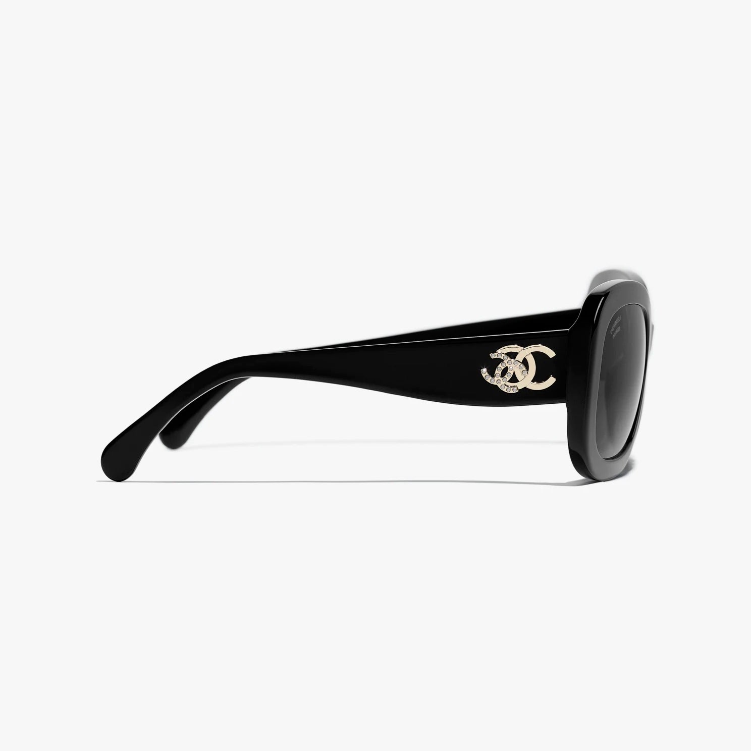 Chanel Rectangle 5468B Sunglasses Bag