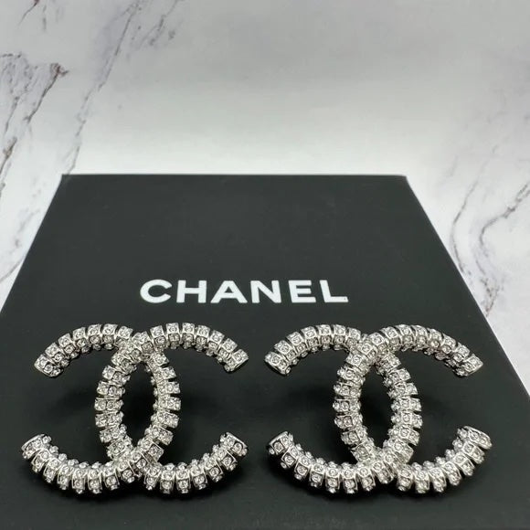CHANEL CC CRYSTAL STUDDED EARRINGS