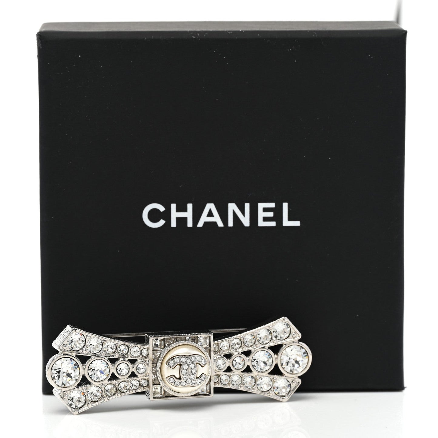 Chanel CC LOGO CRYSTAL BOW BROOCH HAIR Handbag
