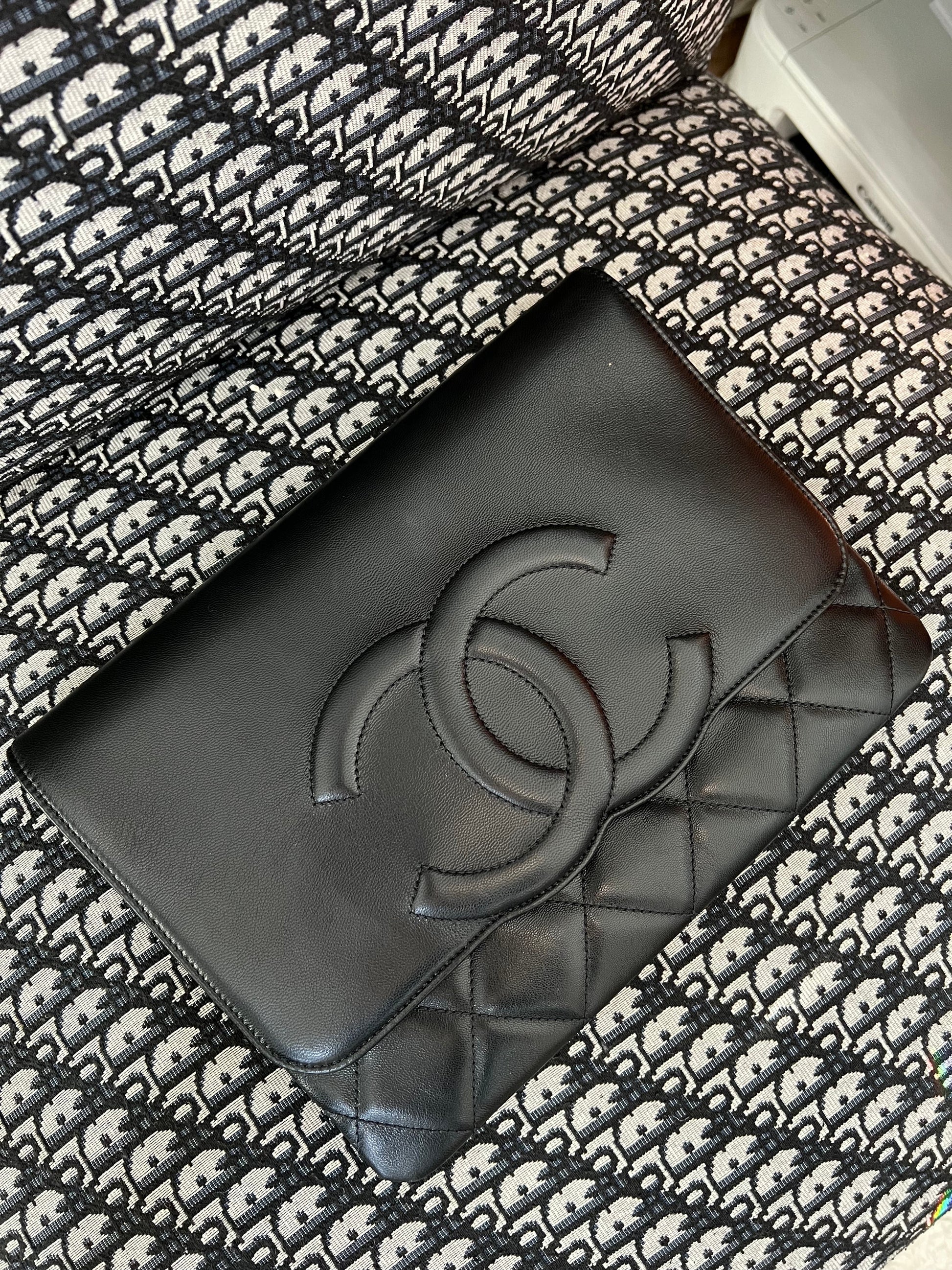 Chanel CC LAMBSKIN Clutch Bag