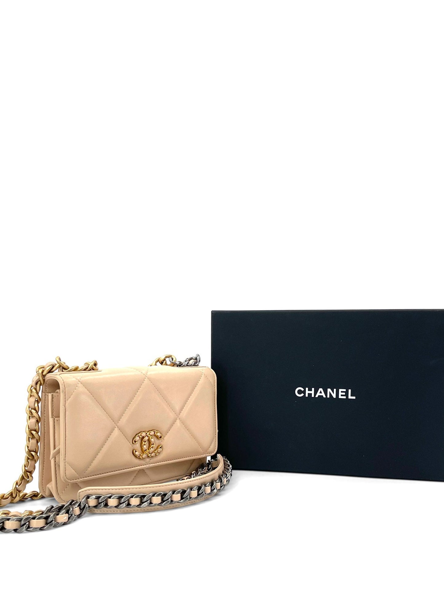 Chanel CC Logo  Quilted Lambskin Leather Wallet On Chain Beige