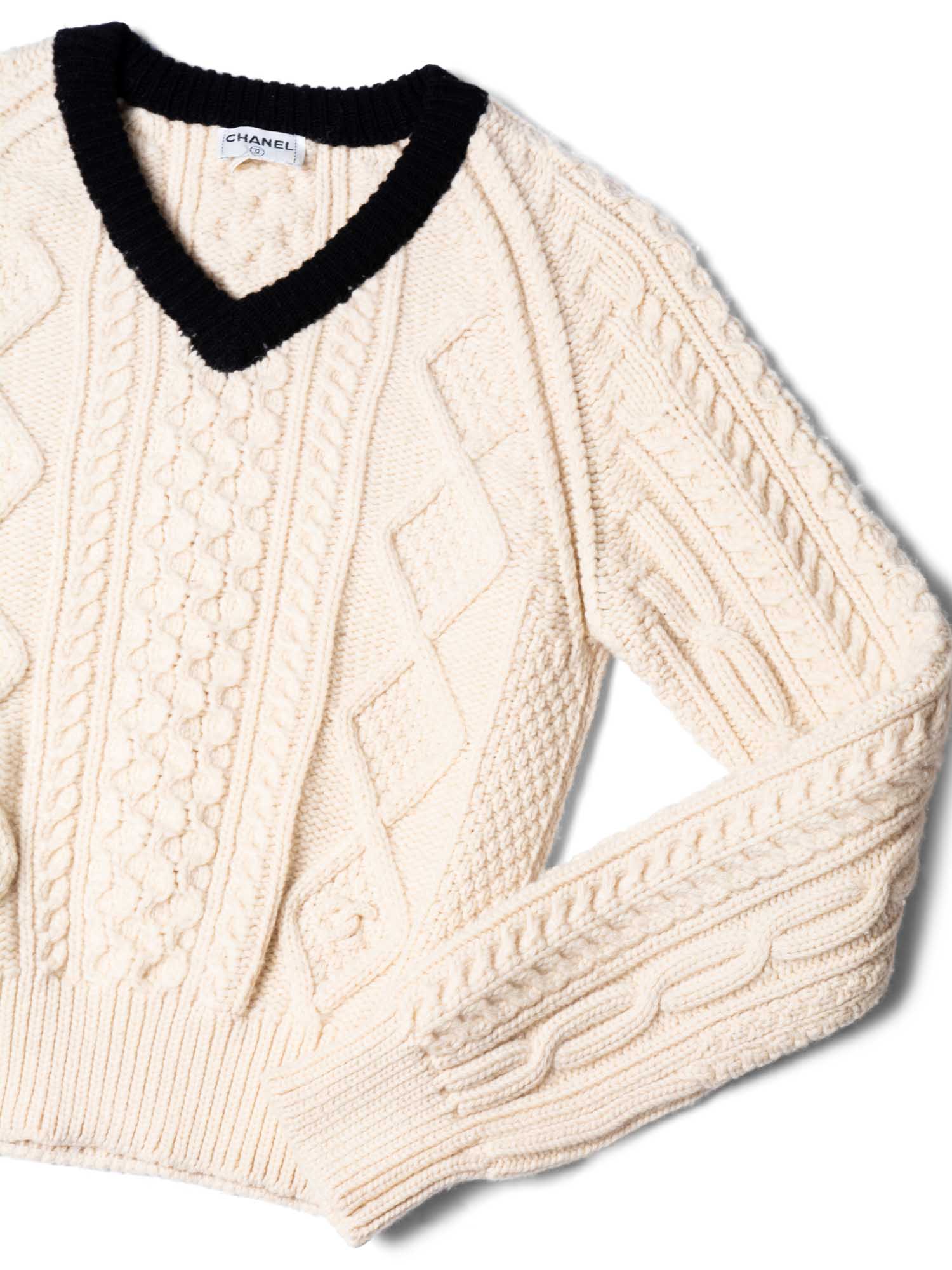 Chanel CC Logo Cable Knit Cropped Sweater Ivory Black