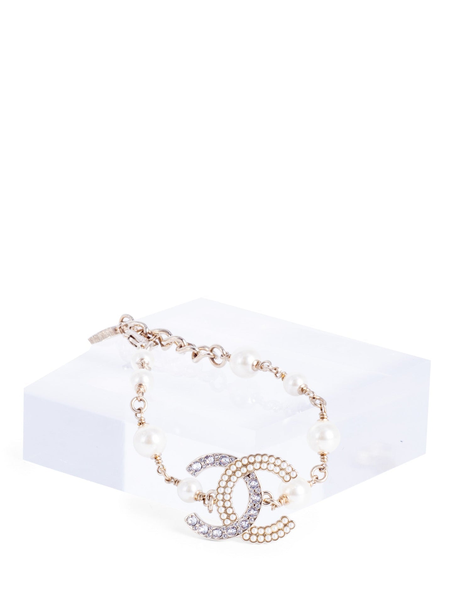 Chanel CC Logo Gold Pearl Bracelet White