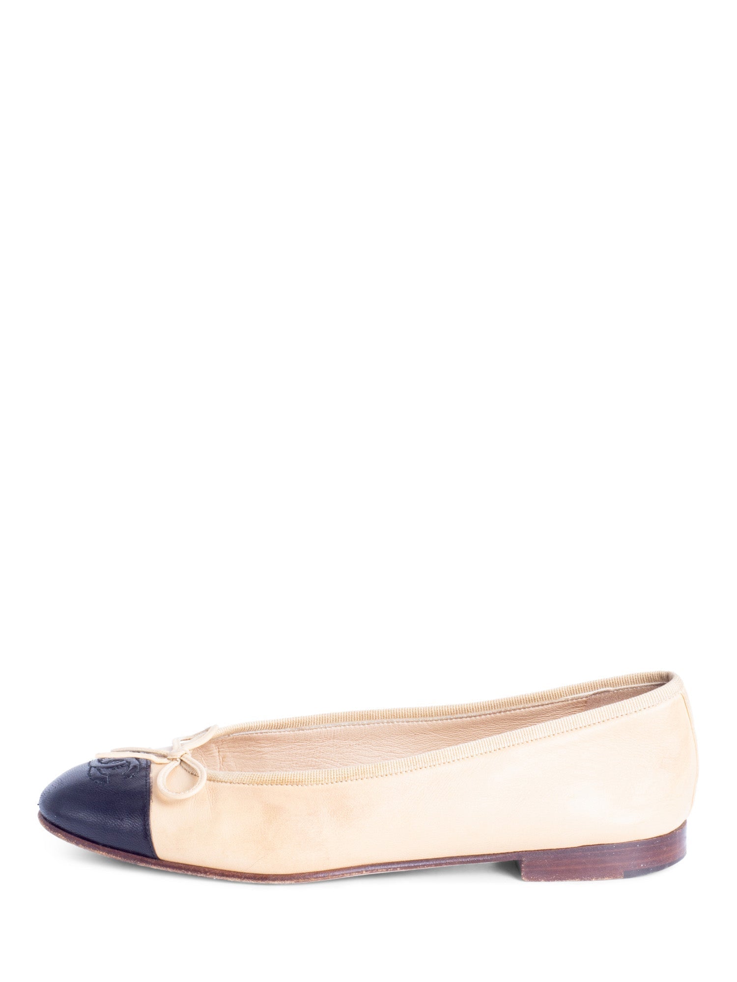 Chanel CC Logo Leather Cap Toe Ballet Flats Beige Black