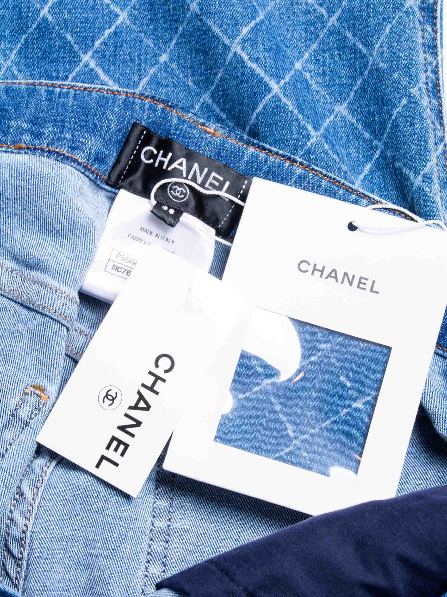 Chanel CC Logo Quilted Zippered Skinny Denim Jeans Blue