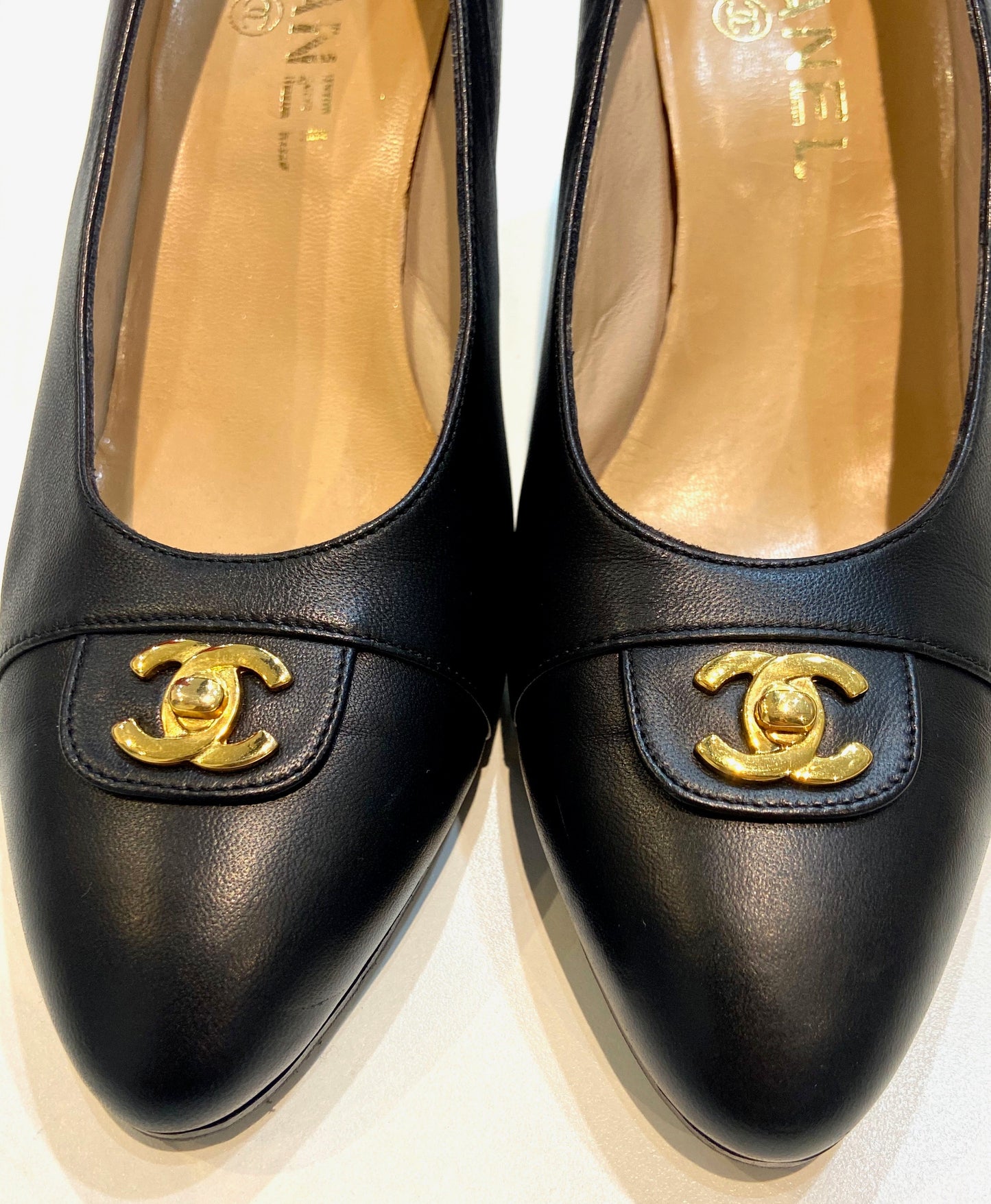Chanel CC Turn Lock Pointed Toe Calfskin Leather Pumps for Women
