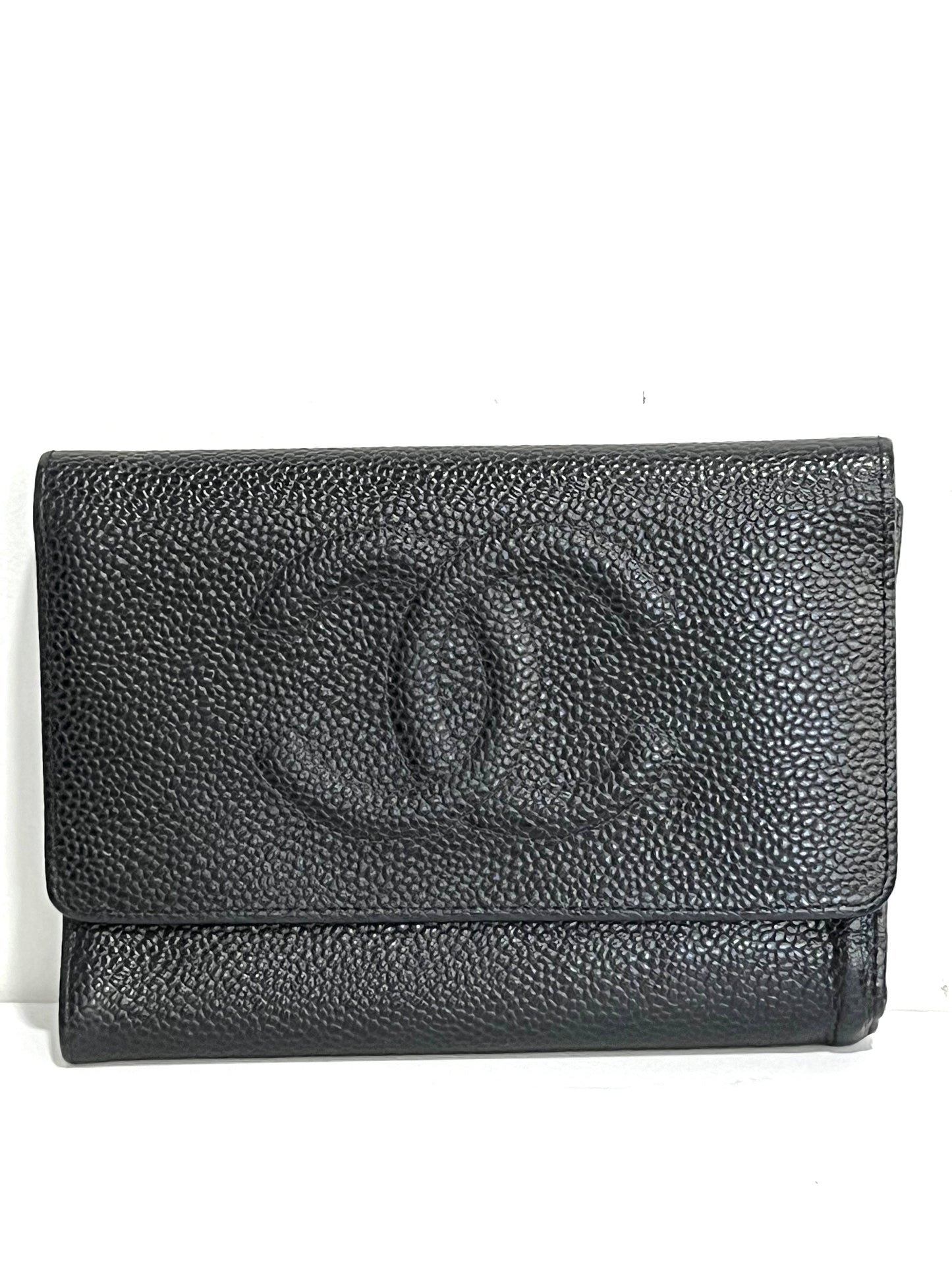 CHANEL   COCO CAVIAR TRI-FOLD WALLET