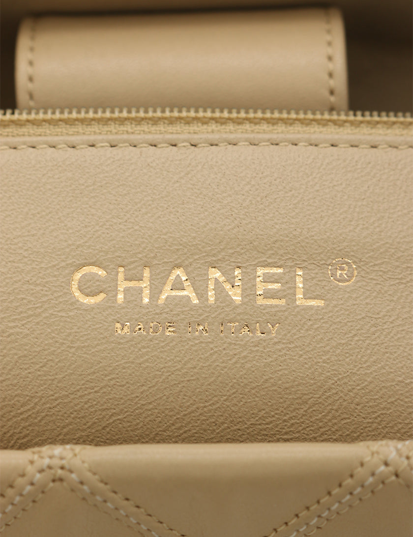 Chanel CALFSKIN STITCHED CITY Tote Bag