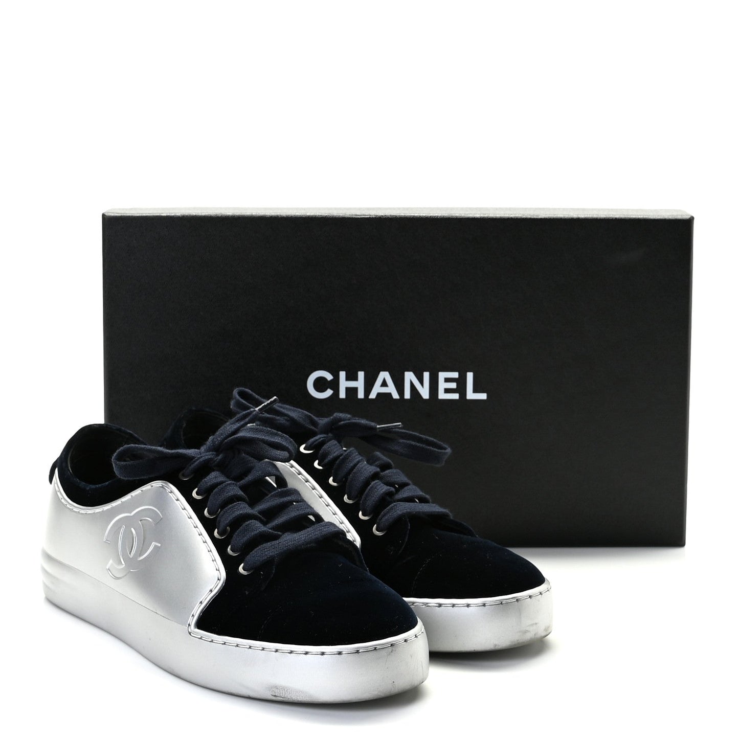 Chanel Metallic Calfskin Velvet CC Sneakers for Women