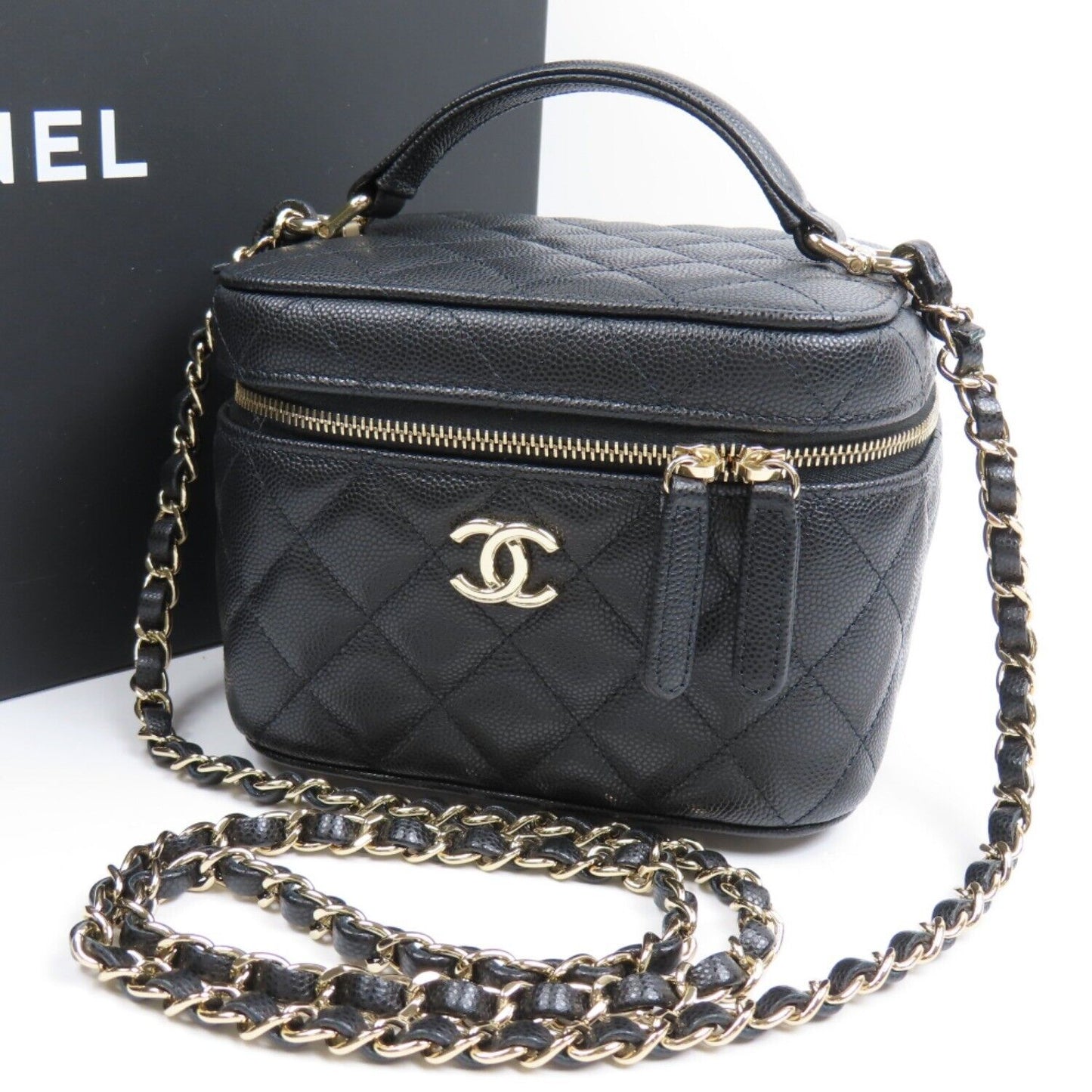 Chanel CC CAVIAR QUILTED VANITY Shoulder Bag
